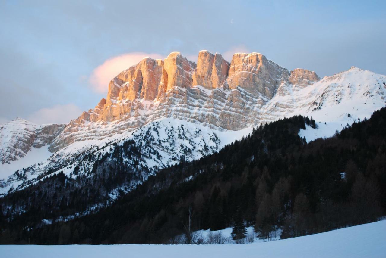 Chalet Roche Rousse เกรส-ออง-แวร์กอร์ ภายนอก รูปภาพ